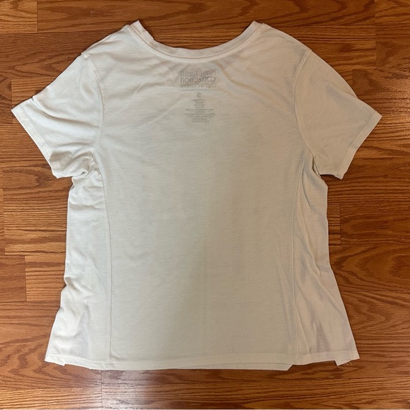 Karl Ferris White Women’s Jimi Hendrix Graphic T with side vent Size Small - Picture 5 of 7